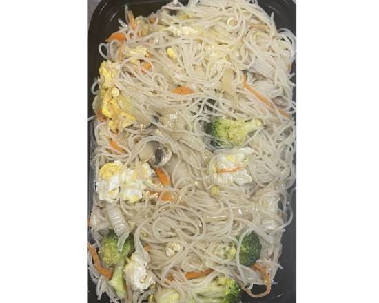 Order Vegetable Mei Fun food online from Super China Buffet store, Indianapolis on bringmethat.com