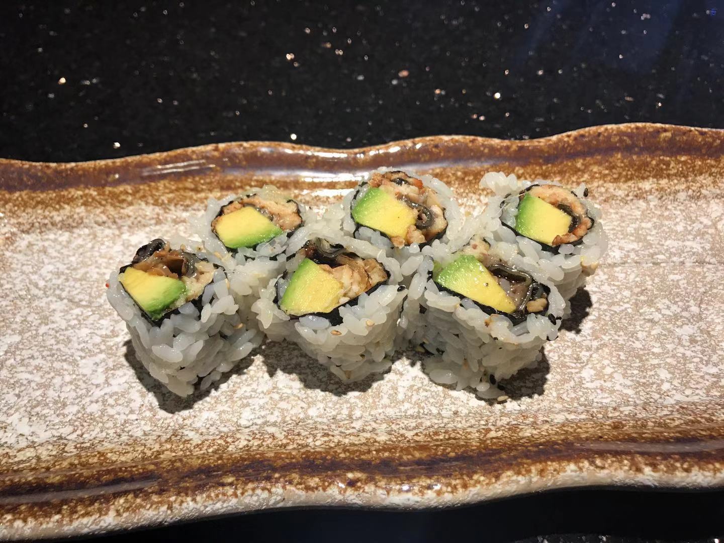 Order Eel Avocado Roll food online from Mizu Japanese Sushi Cuisine store, Farmingdale on bringmethat.com