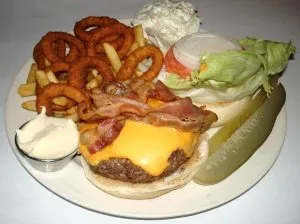 Order Freshly Chopped Burger food online from Murph's Restaurant & Bar store, Franklin Square on bringmethat.com