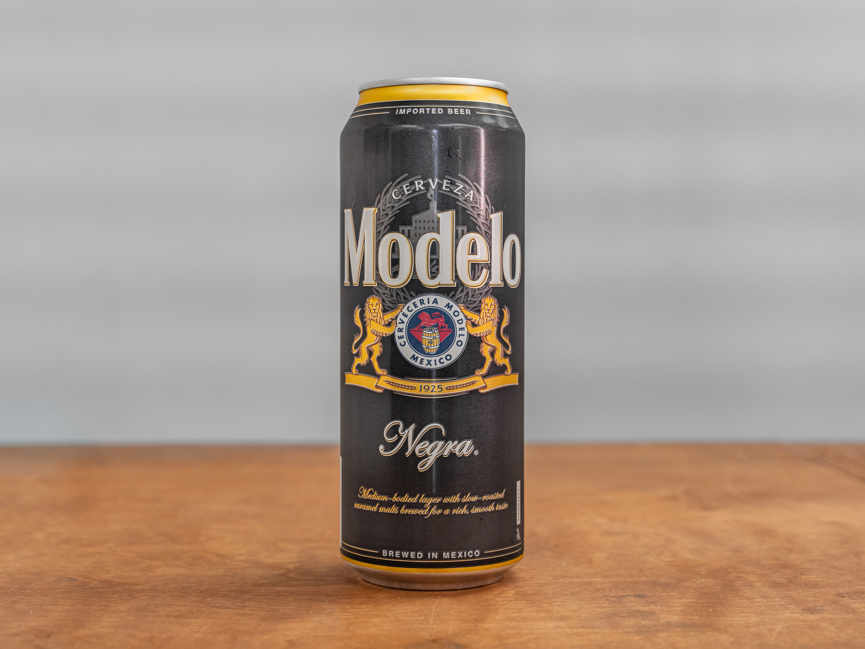 Modelo Negra 24oz Can