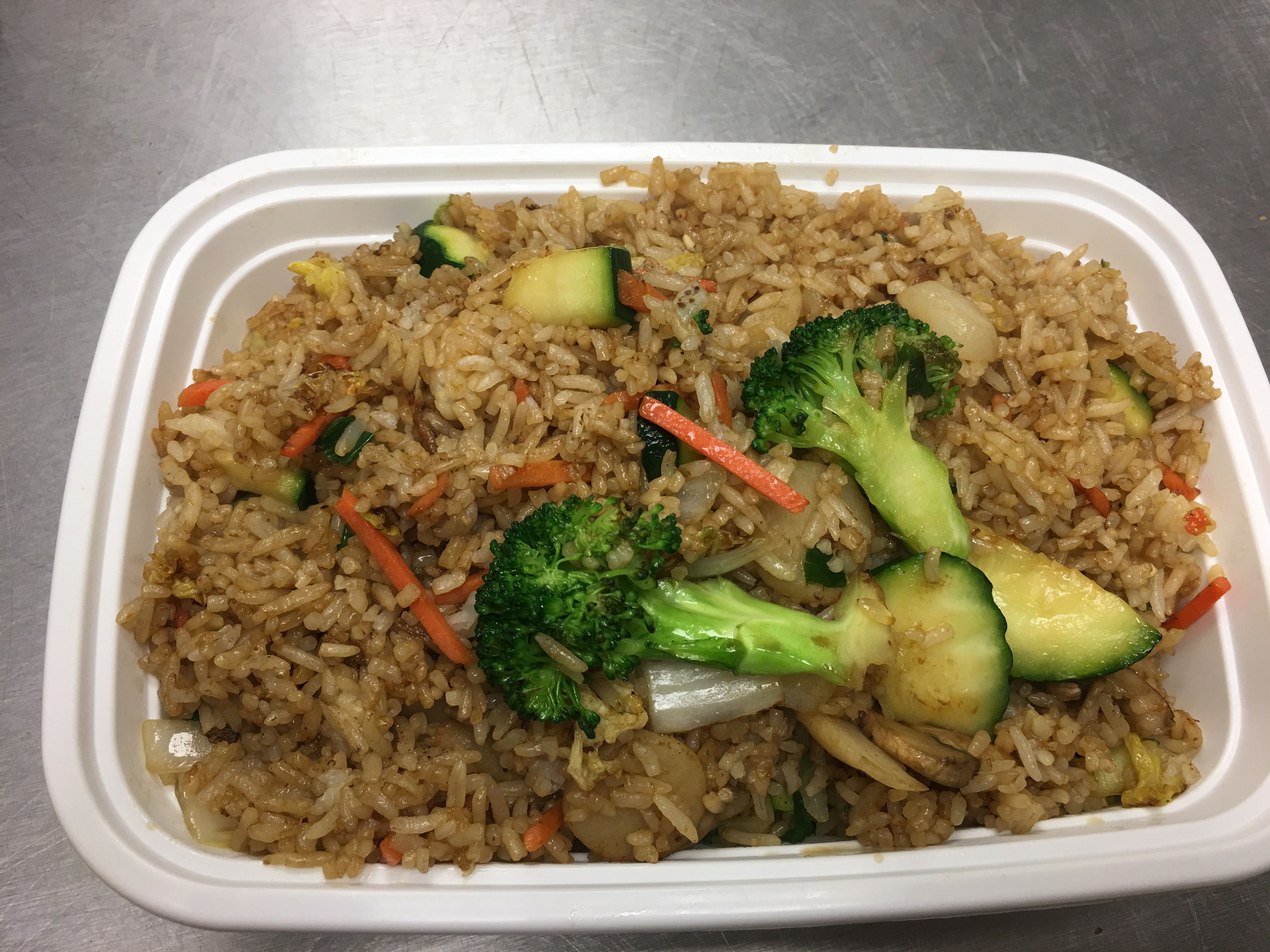 Order 211. Vegetable Fried Rice  ( Large ) food online from China China store, Joliet on bringmethat.com