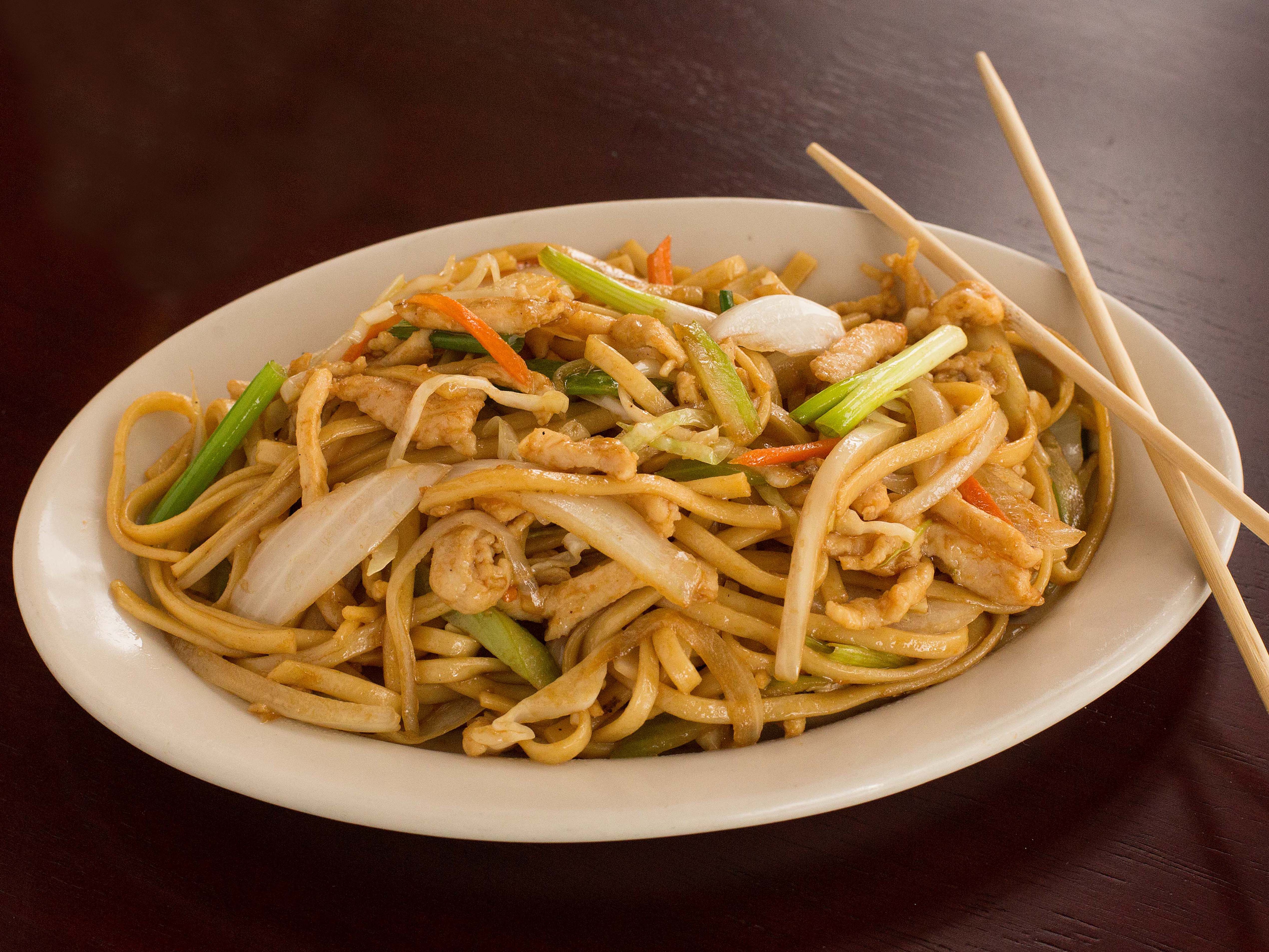 Order T2. Lo Mein Dinner food online from Wu Asian Bistro store, Coppell on bringmethat.com