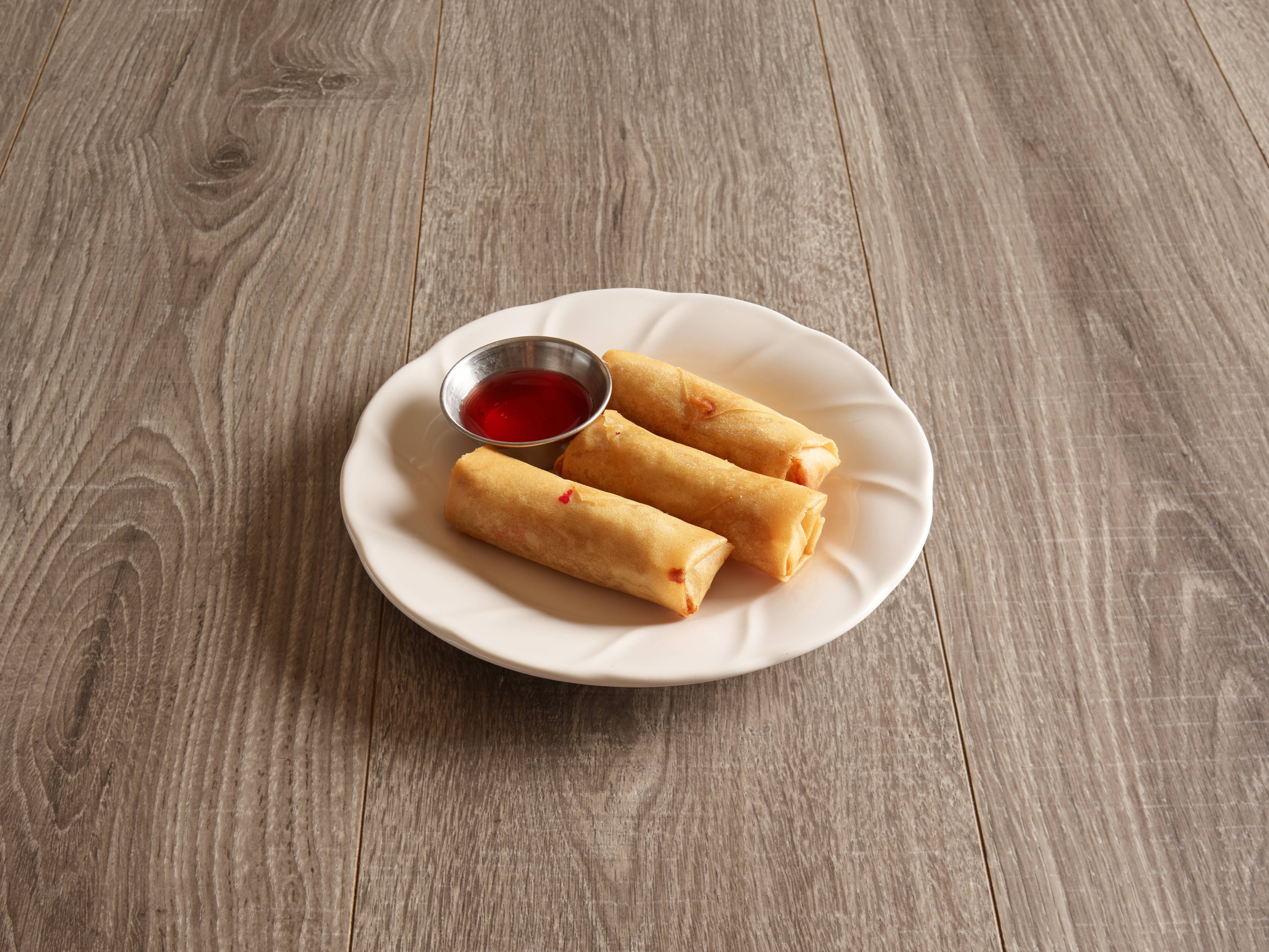 Order 3 Piece Fried Spring Rolls food online from Bann Thai - Harmony store, Fort Collins on bringmethat.com