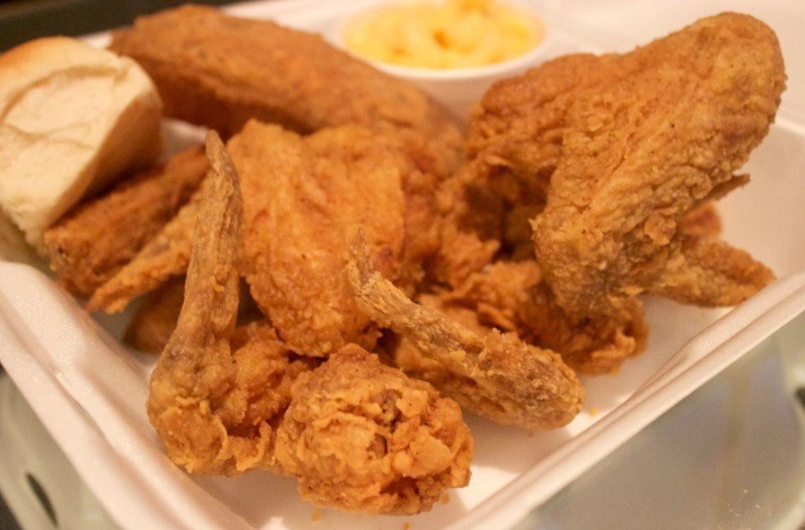 Order 3 Wing Chicken Dinner food online from Ms Chicken Shack store, Beaver Falls on bringmethat.com