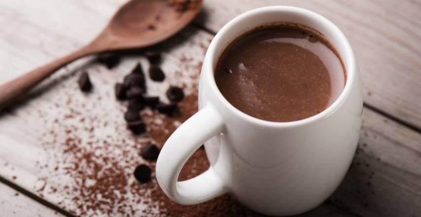Order Hot Chocolate - 16 oz Hot food online from The Bagelers Coffeehouse store, Chicago on bringmethat.com