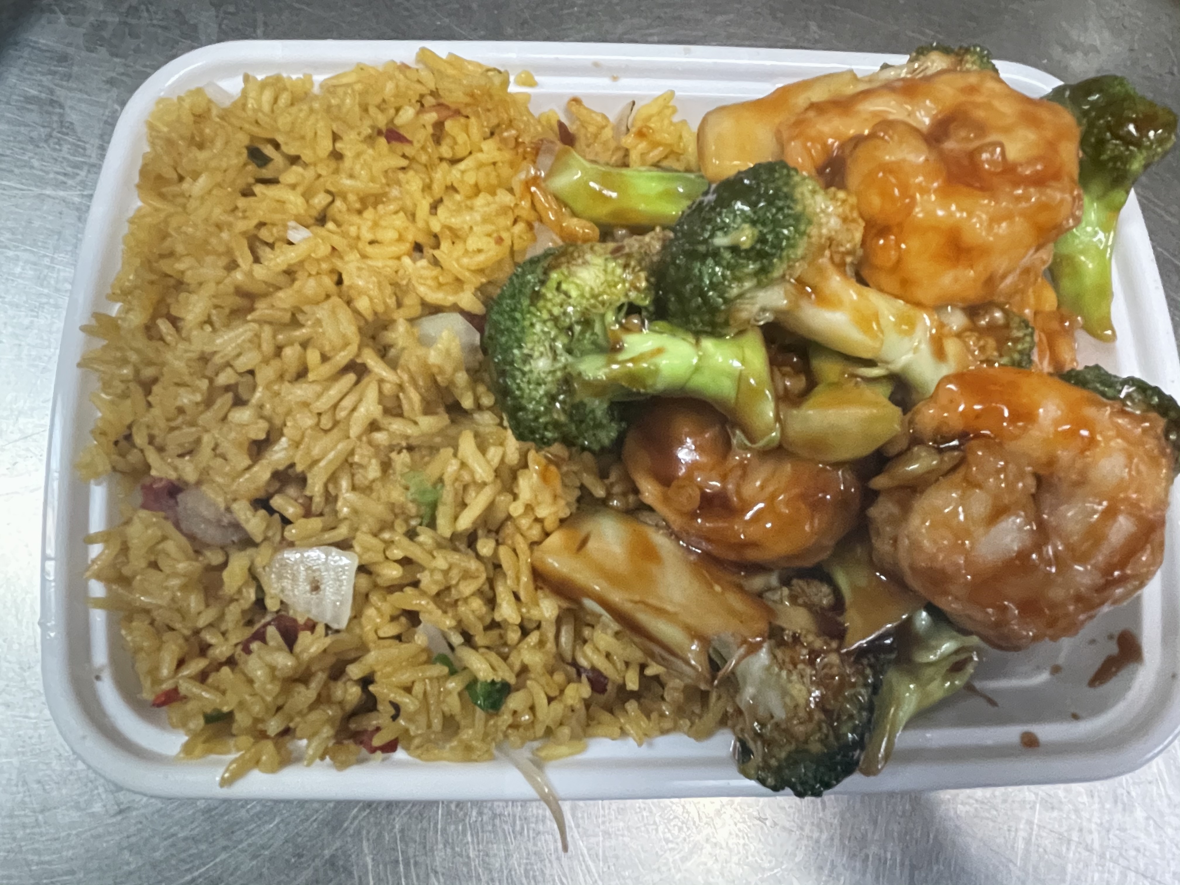Order 22. Shrimp with Broccoli Combo Plate food online from Hong Kong Kitchen store, Congers on bringmethat.com
