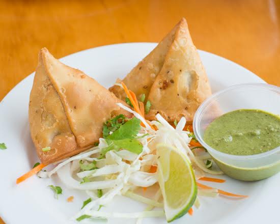Order 2 Piece Samosa food online from Thalaiva's Indian Kitchen store, Park Ridge on bringmethat.com