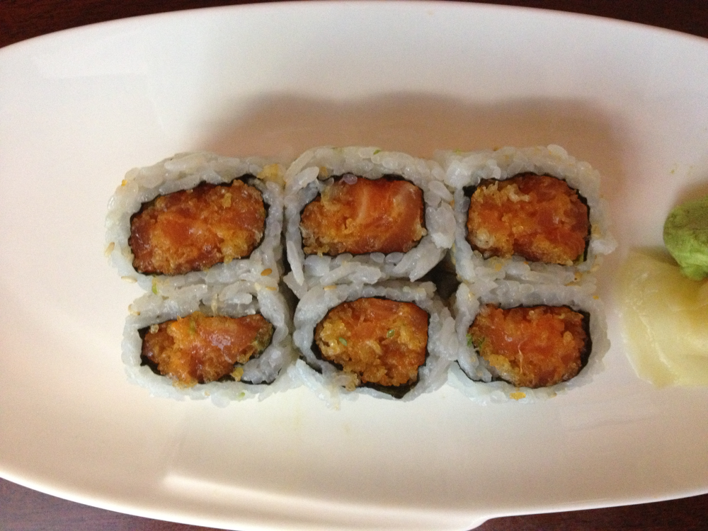 Order Spicy Salmon Roll food online from Taisho Bistro store, Buffalo on bringmethat.com