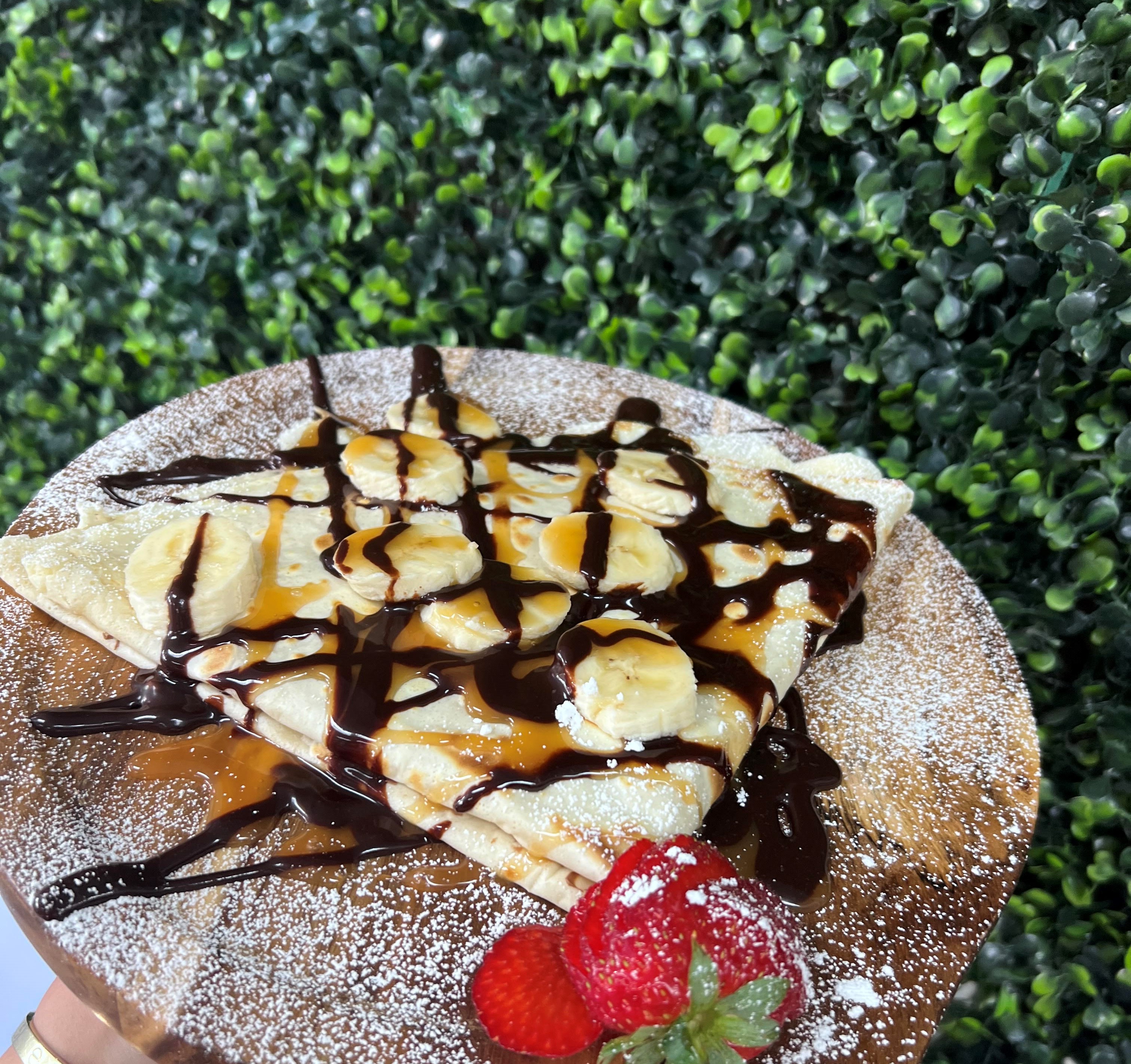 Order Crepe with Berries food online from Ossys Bakery store, Glendale on bringmethat.com