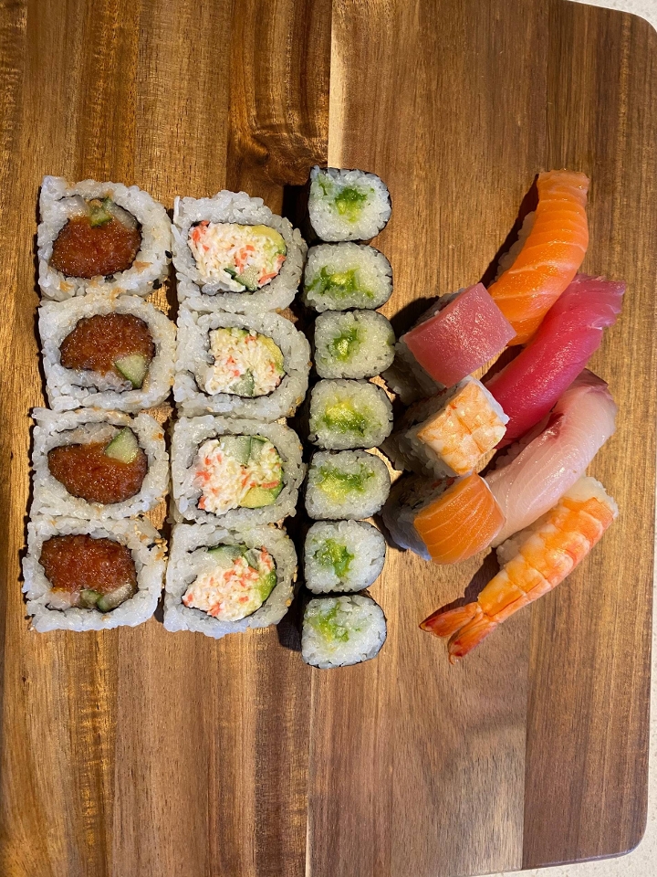 Order A Bit More Sushi food online from Bittyfish Sushi store, Lynnwood on bringmethat.com