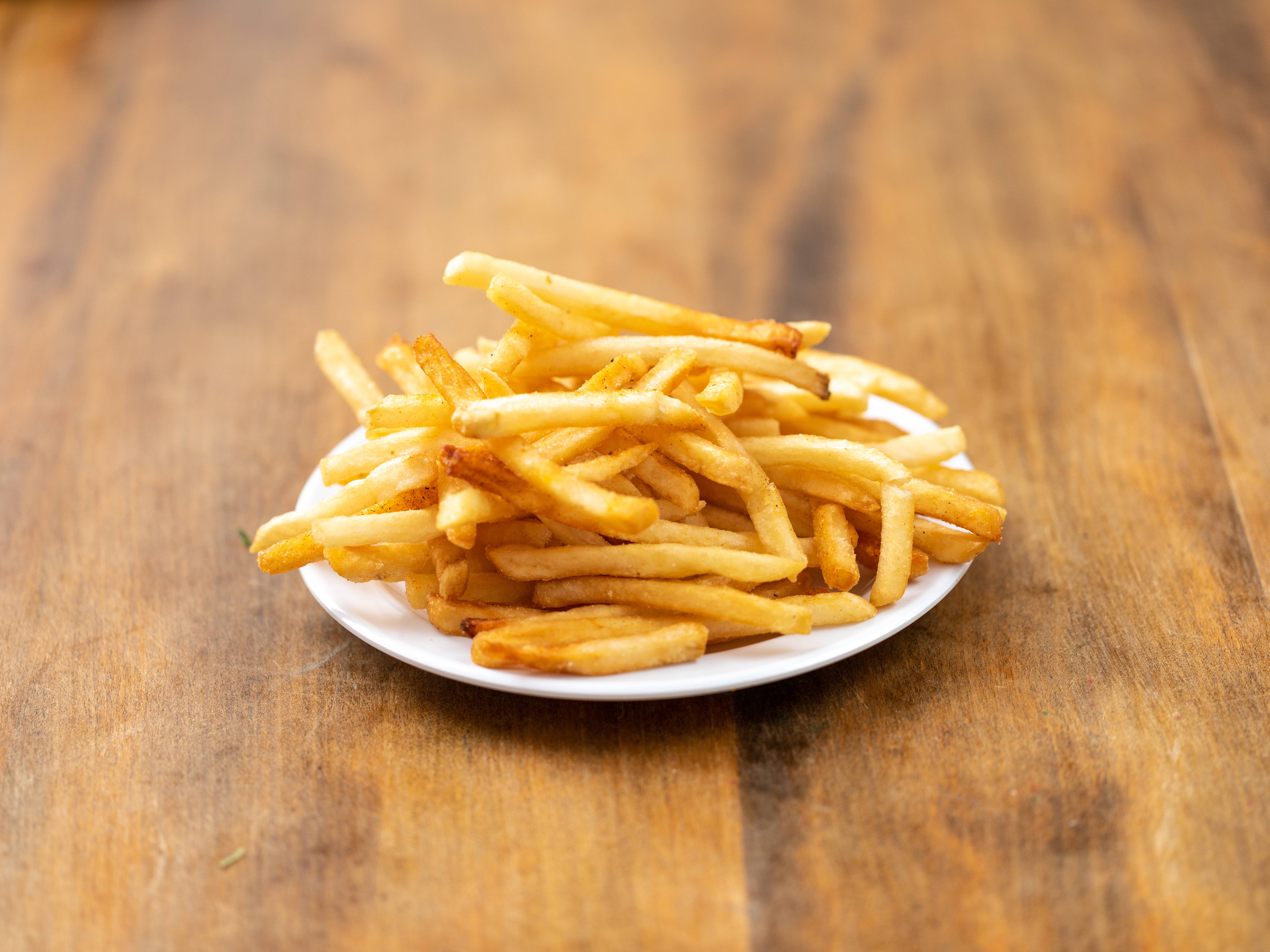 Order Fries food online from Charcoal Town store, Washington on bringmethat.com