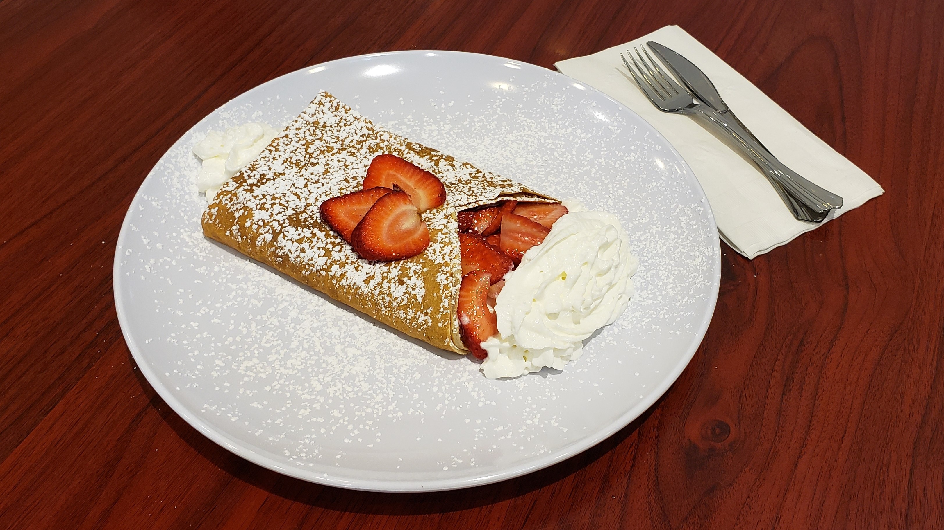Order Strawberry Crepe food online from Sleek Creperie Cafe store, Cypress on bringmethat.com