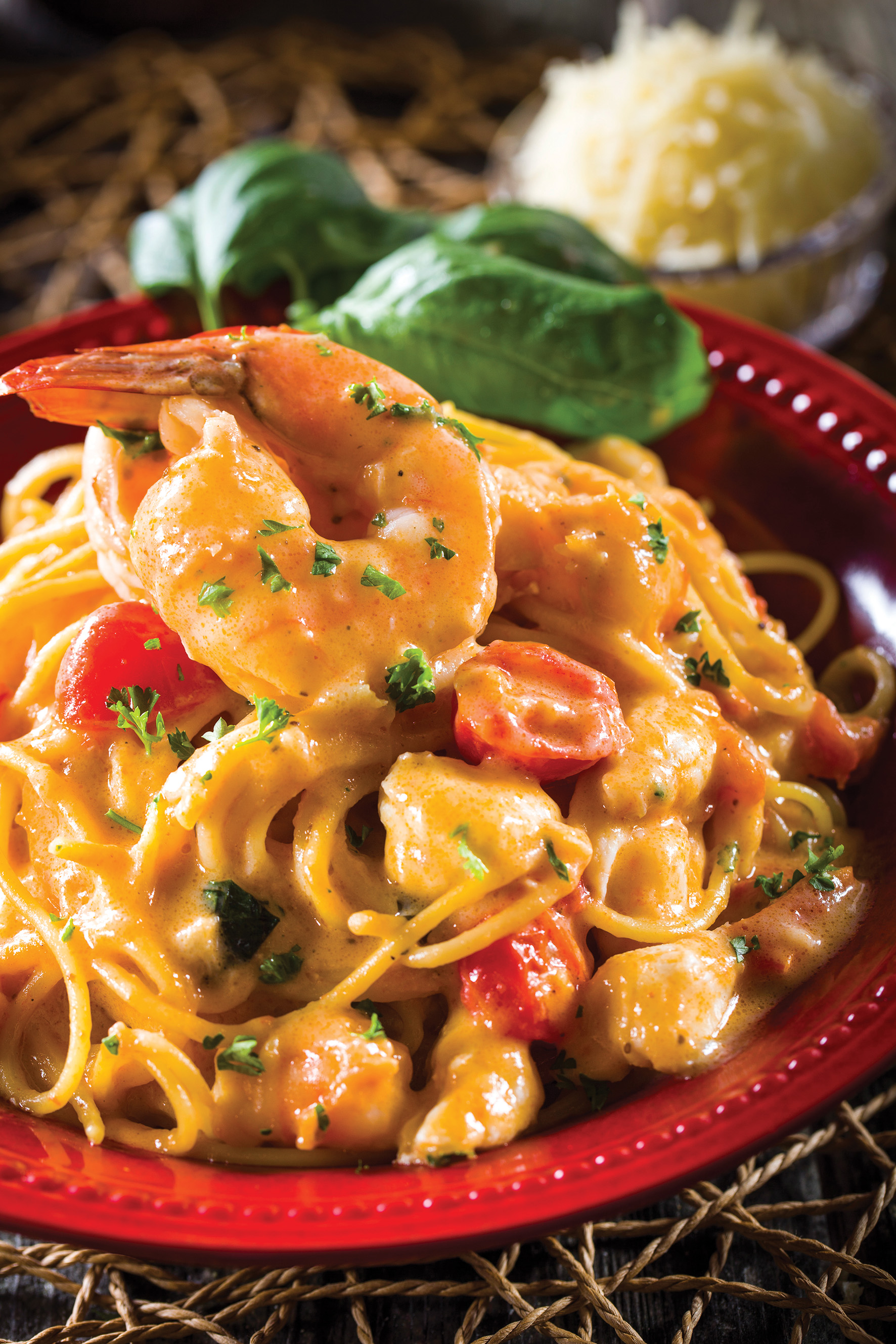 Order Creamy Seafood Spaghetti food online from Pats Select Pizza l Grill store, Dover on bringmethat.com
