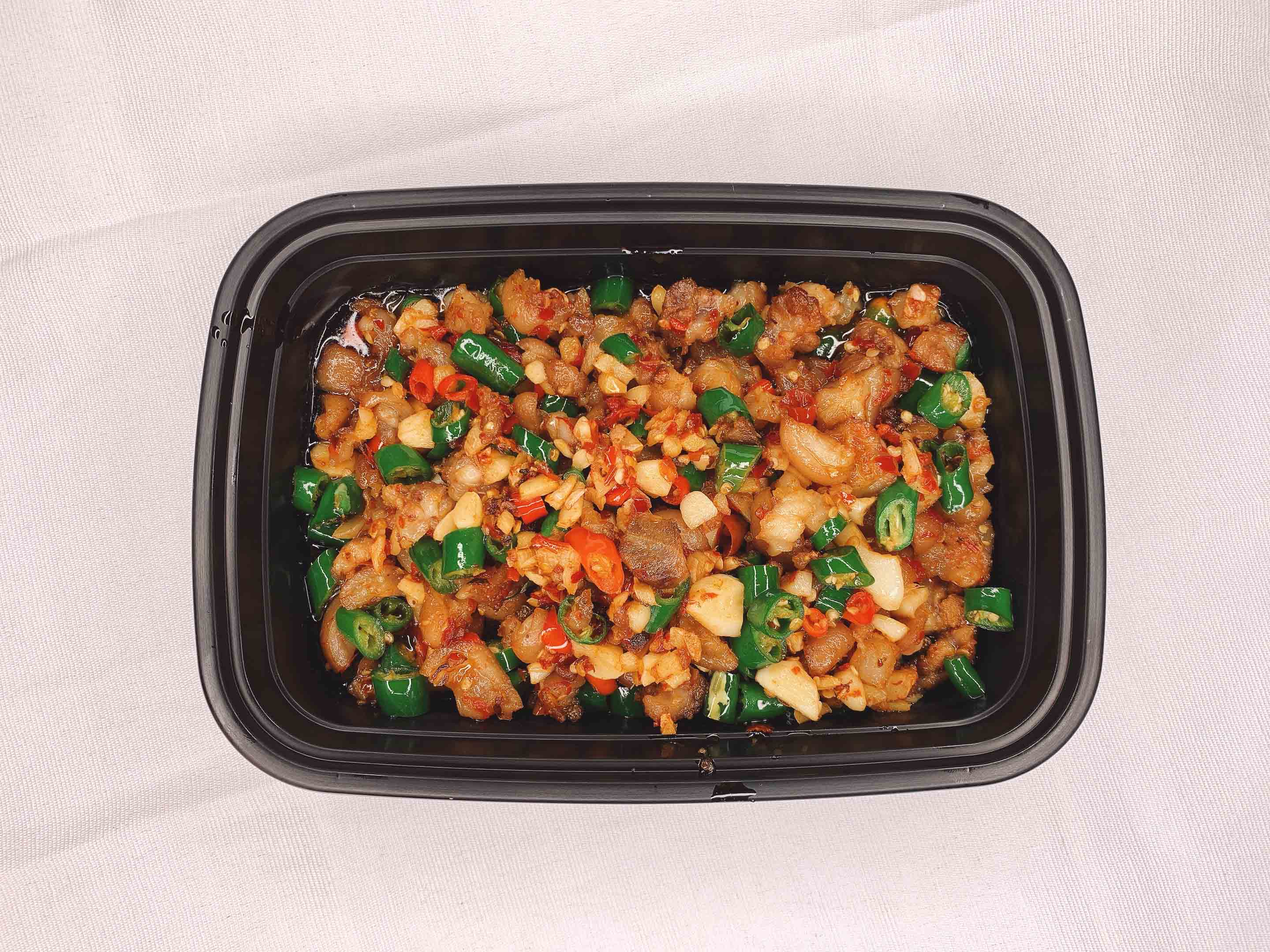 Order Zigong Style Boneless Trotter with Pepper 自贡小炒蹄花 food online from Royal Pot store, East Lansing on bringmethat.com
