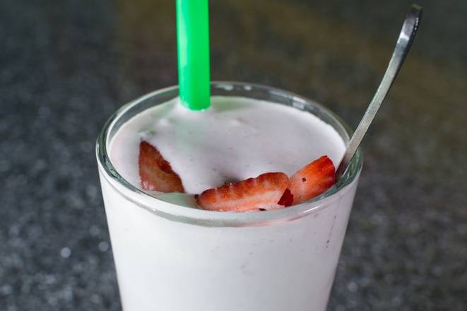 Order Strawberry Shake food online from Bad Mama Chicken store, Denver on bringmethat.com