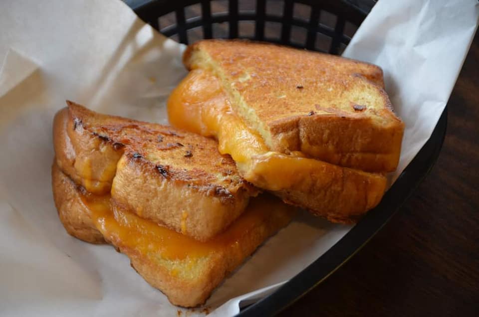 Order The Oozy Grilled Cheese Sandwich food online from Curbin Cuisine store, Des Moines on bringmethat.com