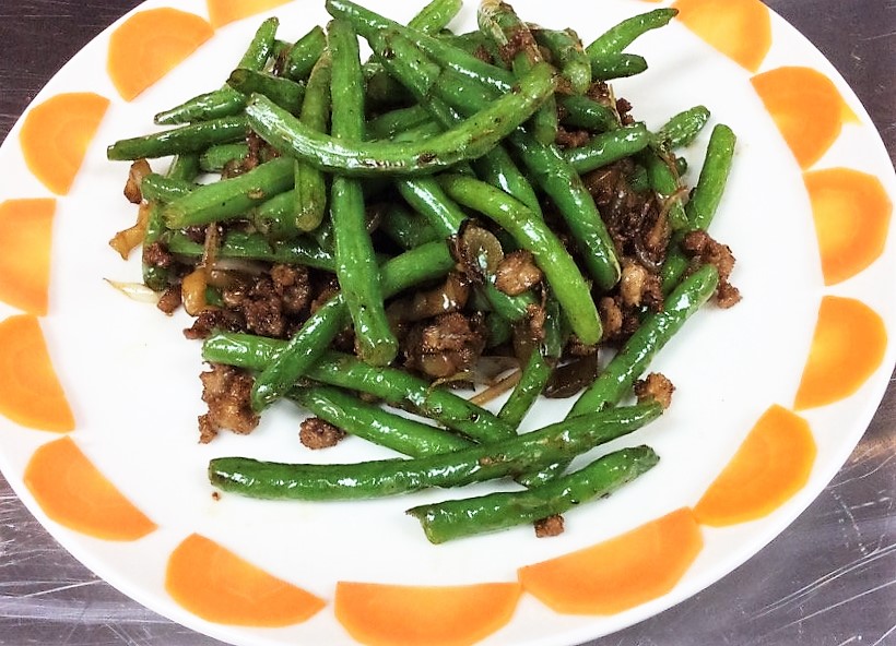 Order 2. Beef with String Beans food online from Dim Sum Palace store, New York on bringmethat.com