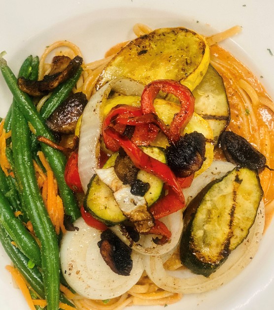 Order Grilled Vegetable Pasta food online from Papapolloni Bistro store, Modesto on bringmethat.com
