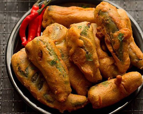 Order Chilli Pakora food online from Rasoi Fusion Indian Cuisine store, Roswell on bringmethat.com