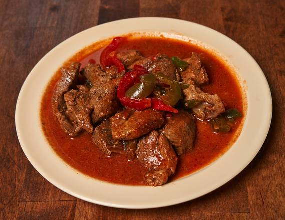 Order Stewed Beef Special (Res Guisado) food online from D'Family Restaurant store, Lynn on bringmethat.com