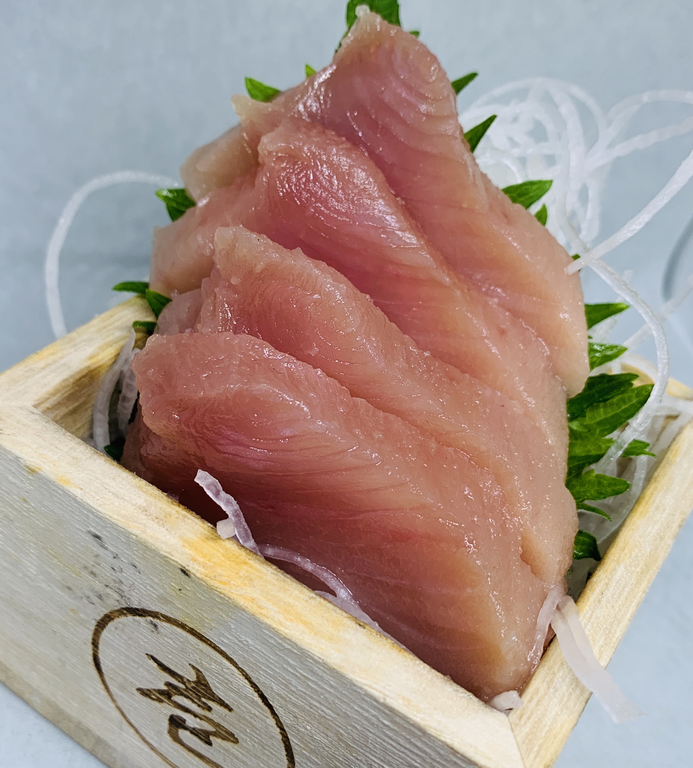 Order Shiro Maguro Sashimi (4 PIeces) food online from Blue Fin Sushi store, San Francisco on bringmethat.com