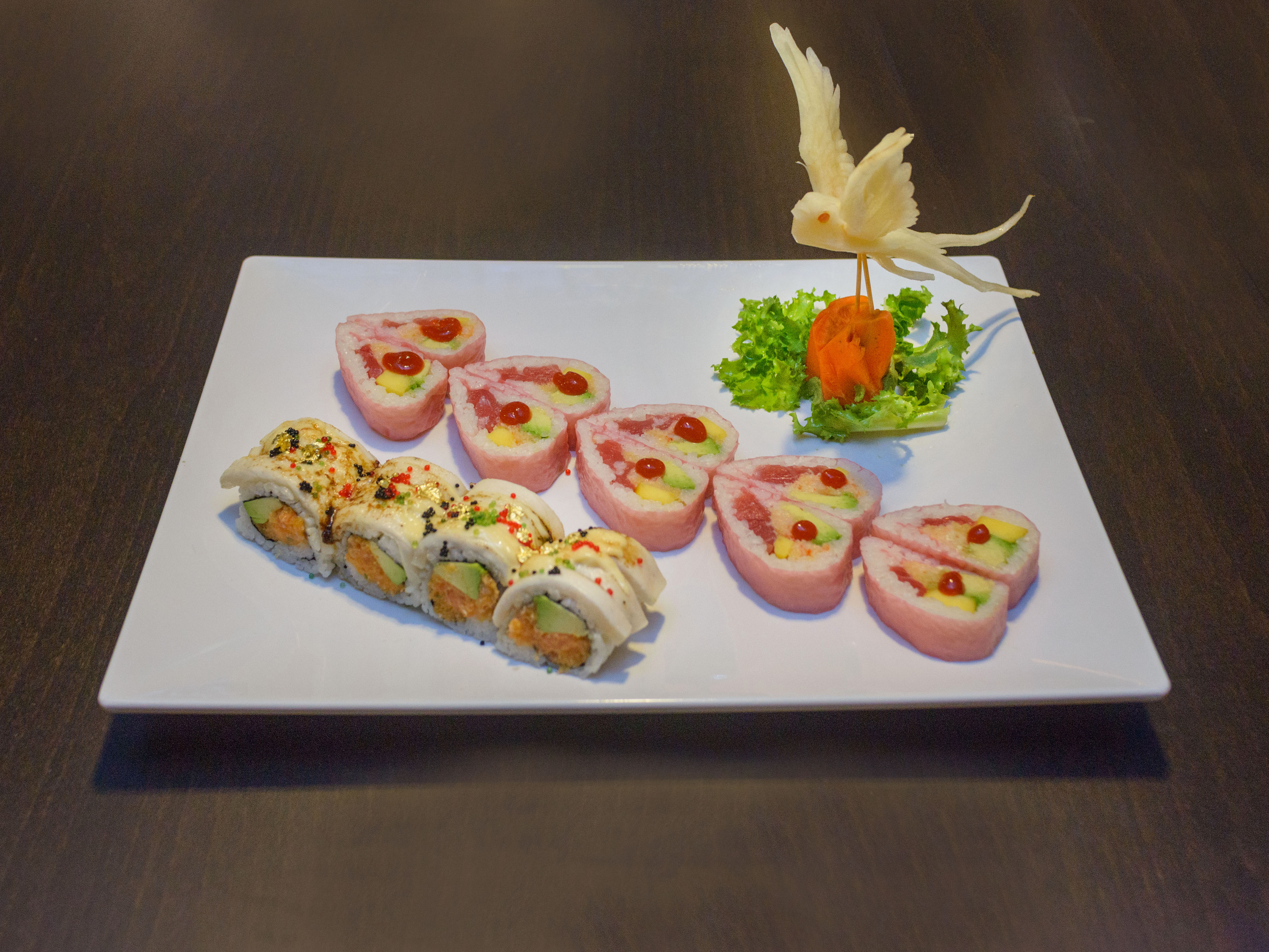Order Golden Dragon Roll food online from Tasty Sushi store, Cary on bringmethat.com