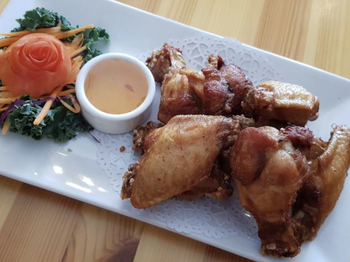 Order Chicken Wings food online from Brown Rice Thai Cuisine store, West Boylston on bringmethat.com