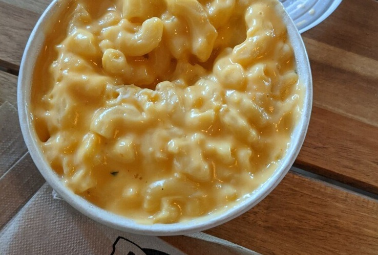 Order Mac & Cheese Cup food online from Betty Burgers store, Aptos on bringmethat.com