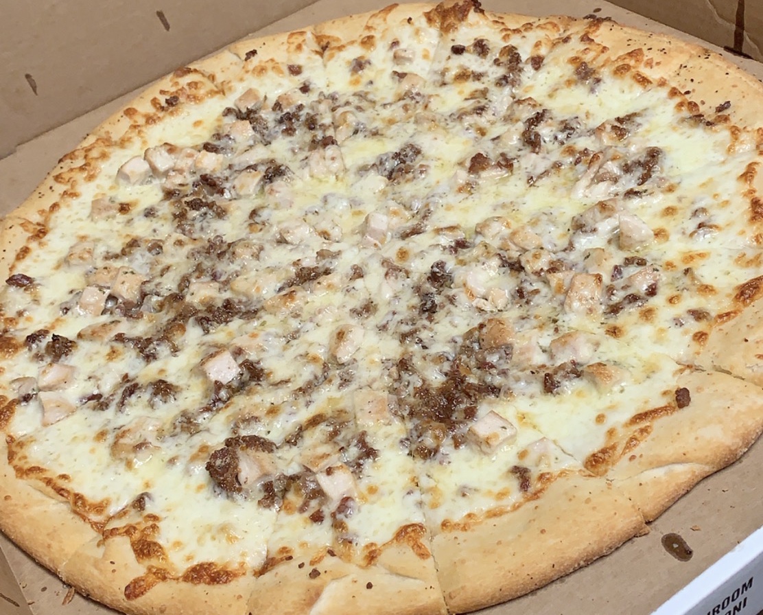Order Grilled Chicken, Bacon and Ranch Pizza food online from Bella Pizza store, Philadelphia on bringmethat.com
