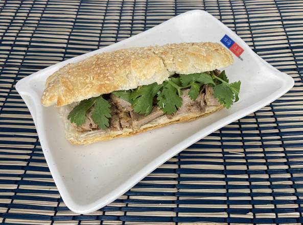 Order 6. Marinated Pork Sandwich 豬肉醬肉燒餅 food online from Four Sea store, Hacienda Heights on bringmethat.com