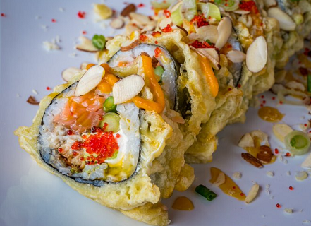 Order Lion King Roll food online from Sushi Runner store, Miami on bringmethat.com