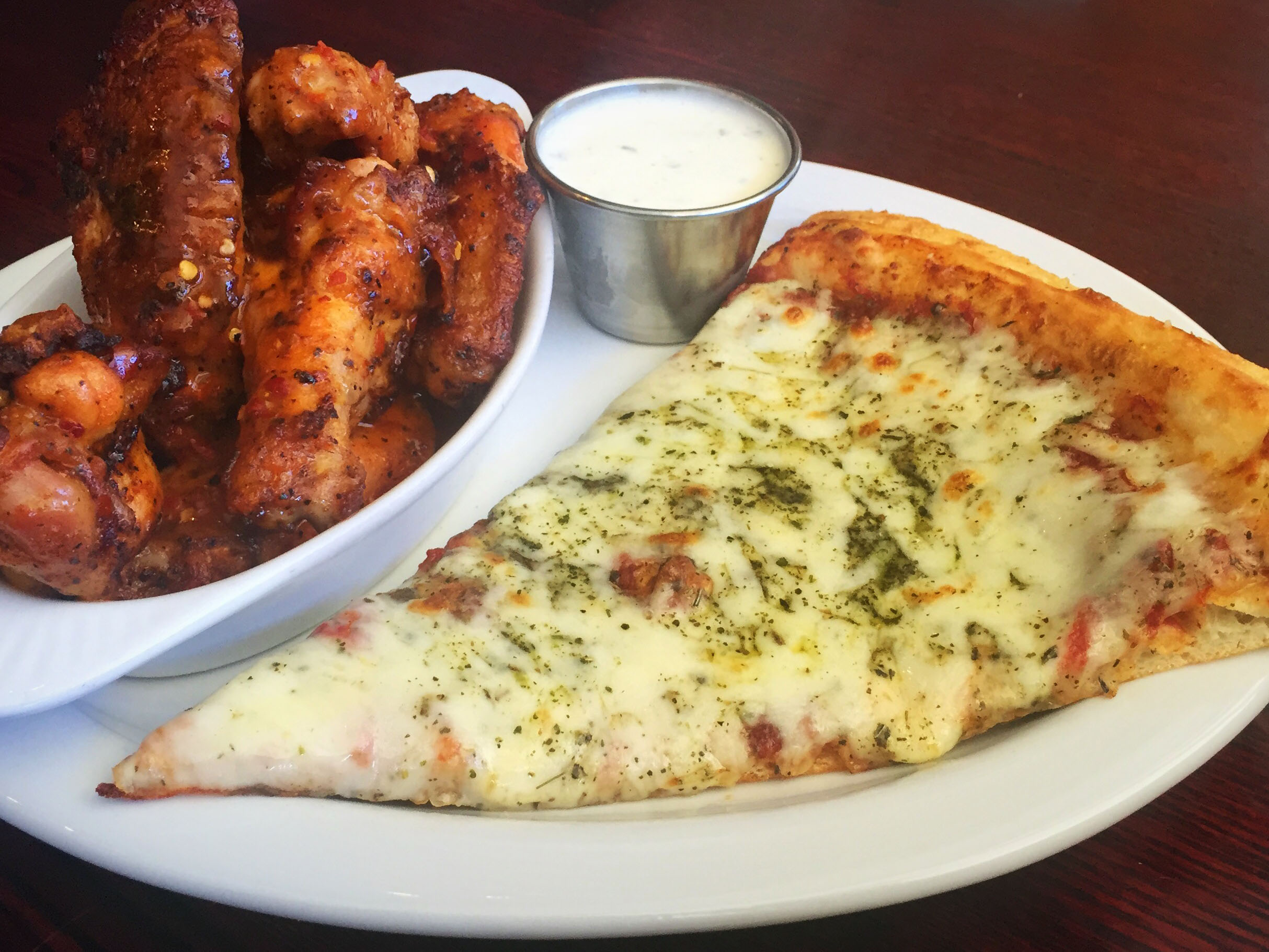 Order A. 4 Wings and a Slice Lunch Special food online from Streets Of New York store, Mesa on bringmethat.com
