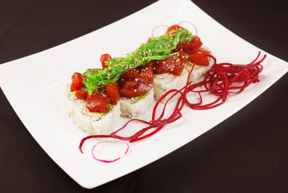 Order Poki Me Roll food online from Akaya Sushi, Izakaya & Ramen store, Richardson on bringmethat.com