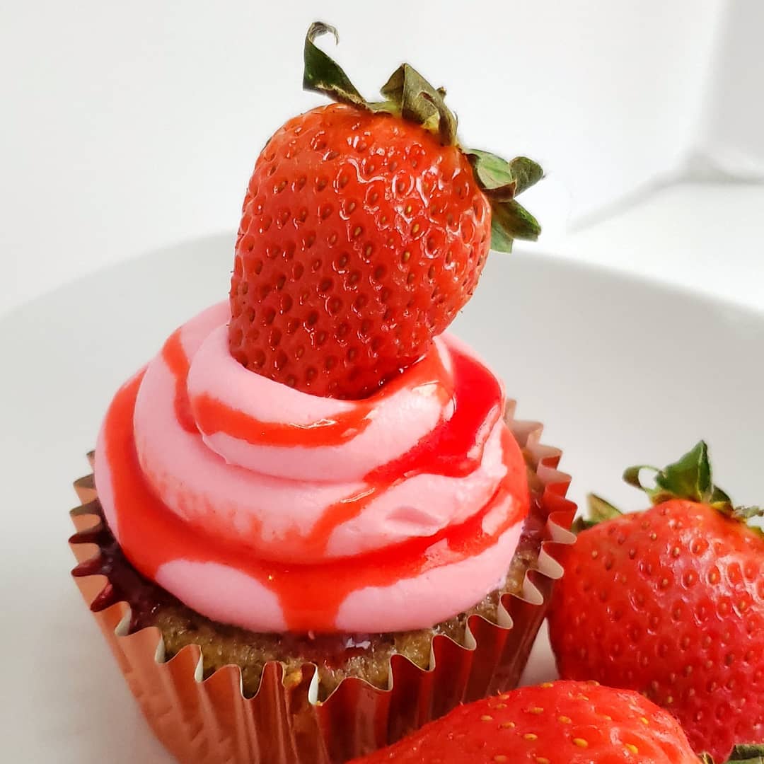 Order Strawberrilicious Cupcakes food online from Rolly Cakery store, Austell on bringmethat.com