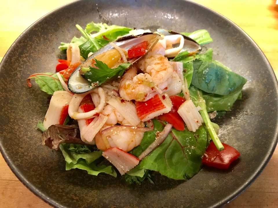 Order SEAFOOD SALAD food online from Kin sushi & thai cuisine store, Chicago on bringmethat.com