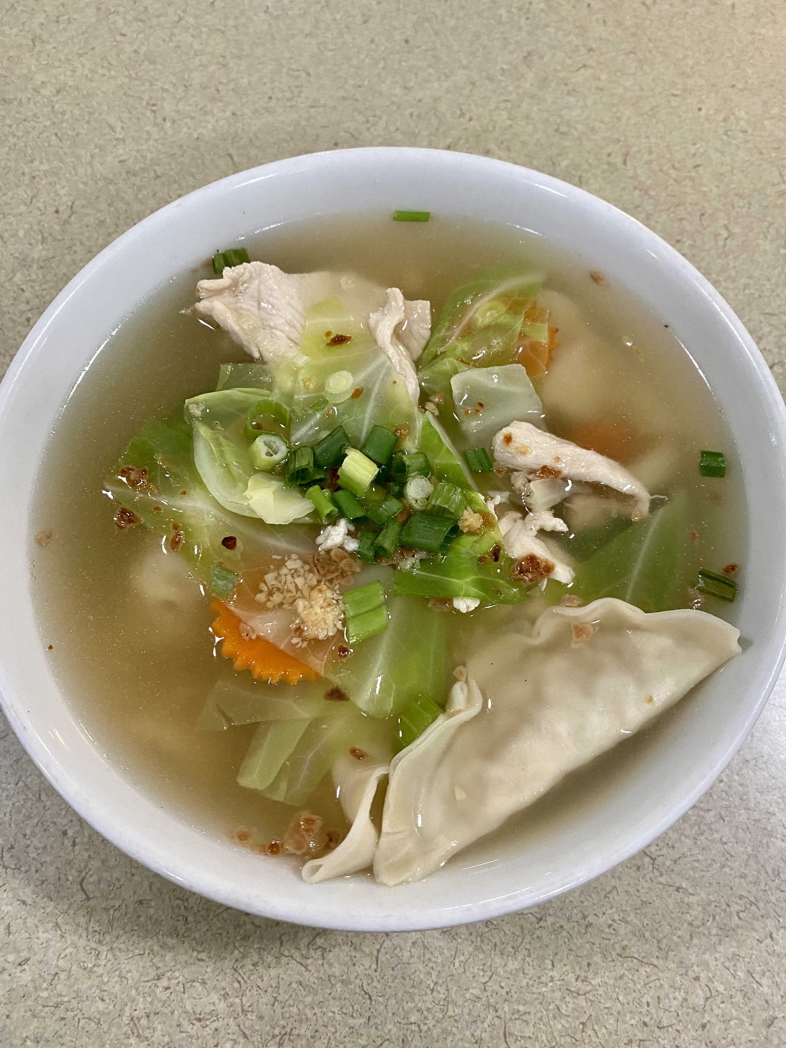 Order Chicken Dumpling Soup food online from Noodle N Thai store, Springfield on bringmethat.com