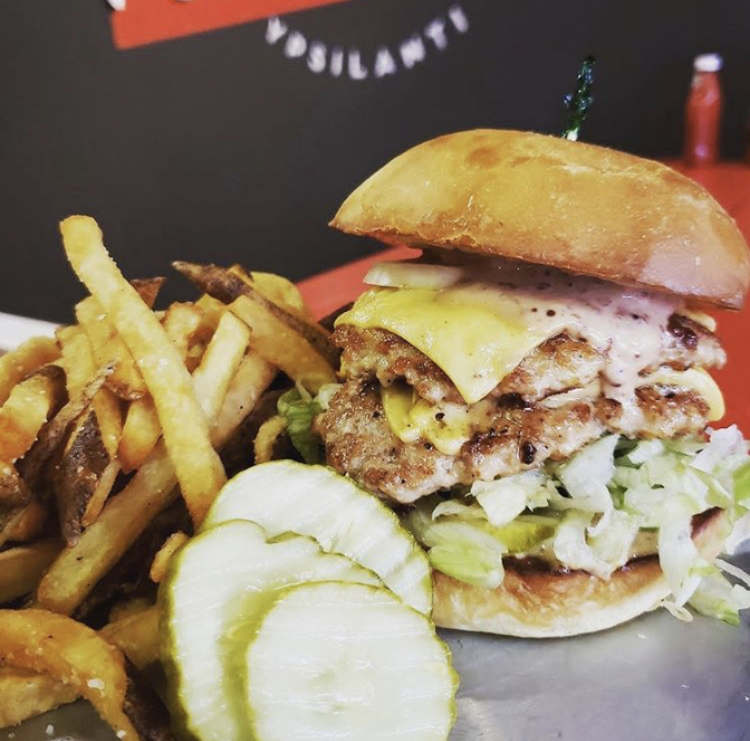 Order The Smash Burger food online from Ma Lou Fried Chicken store, Ypsilanti on bringmethat.com