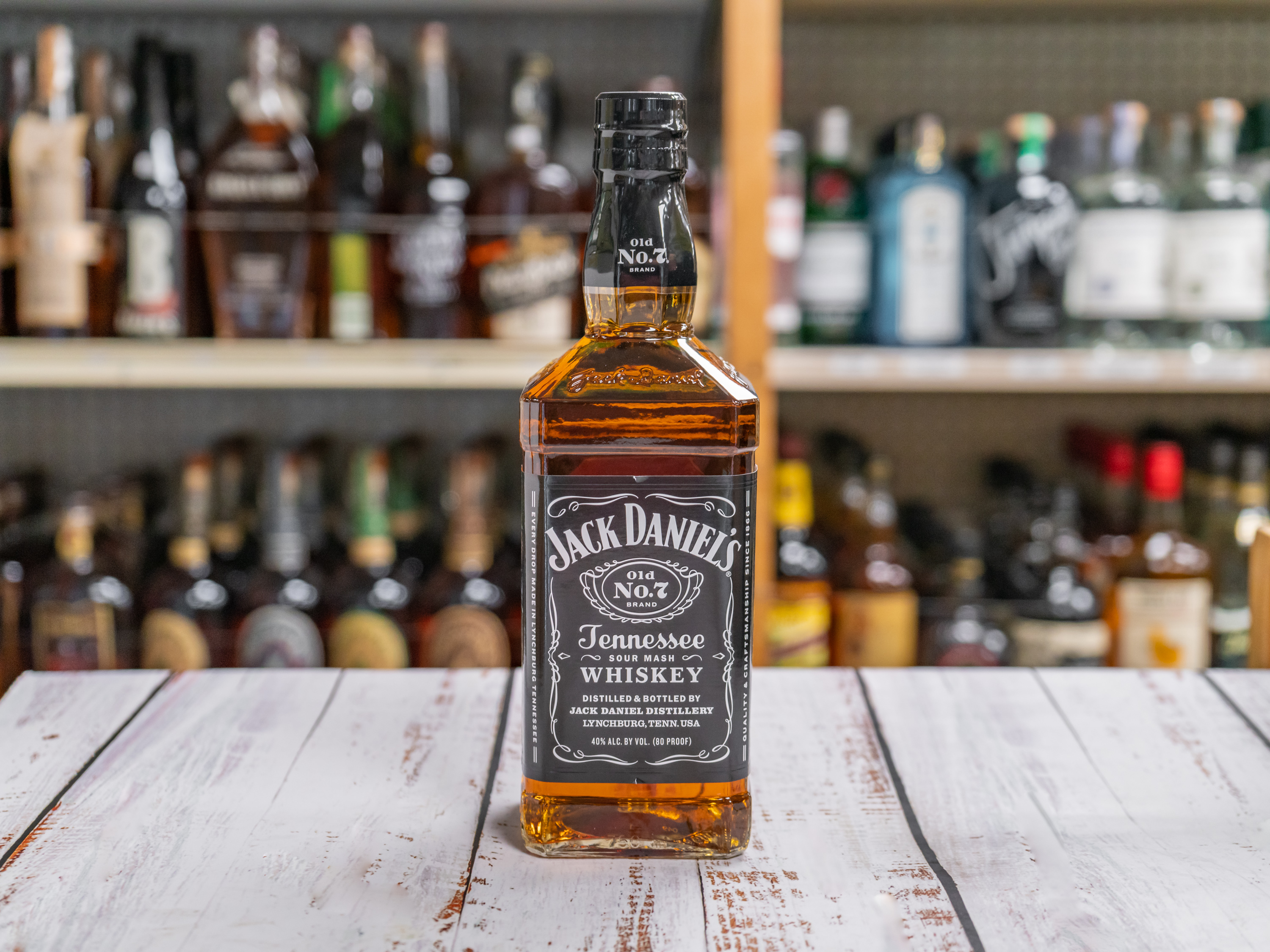 Order Jack Daniel's Black Label, 750 ml. Whiskey (40.0% ABV) food online from Kwik & Convenient store, San Francisco on bringmethat.com