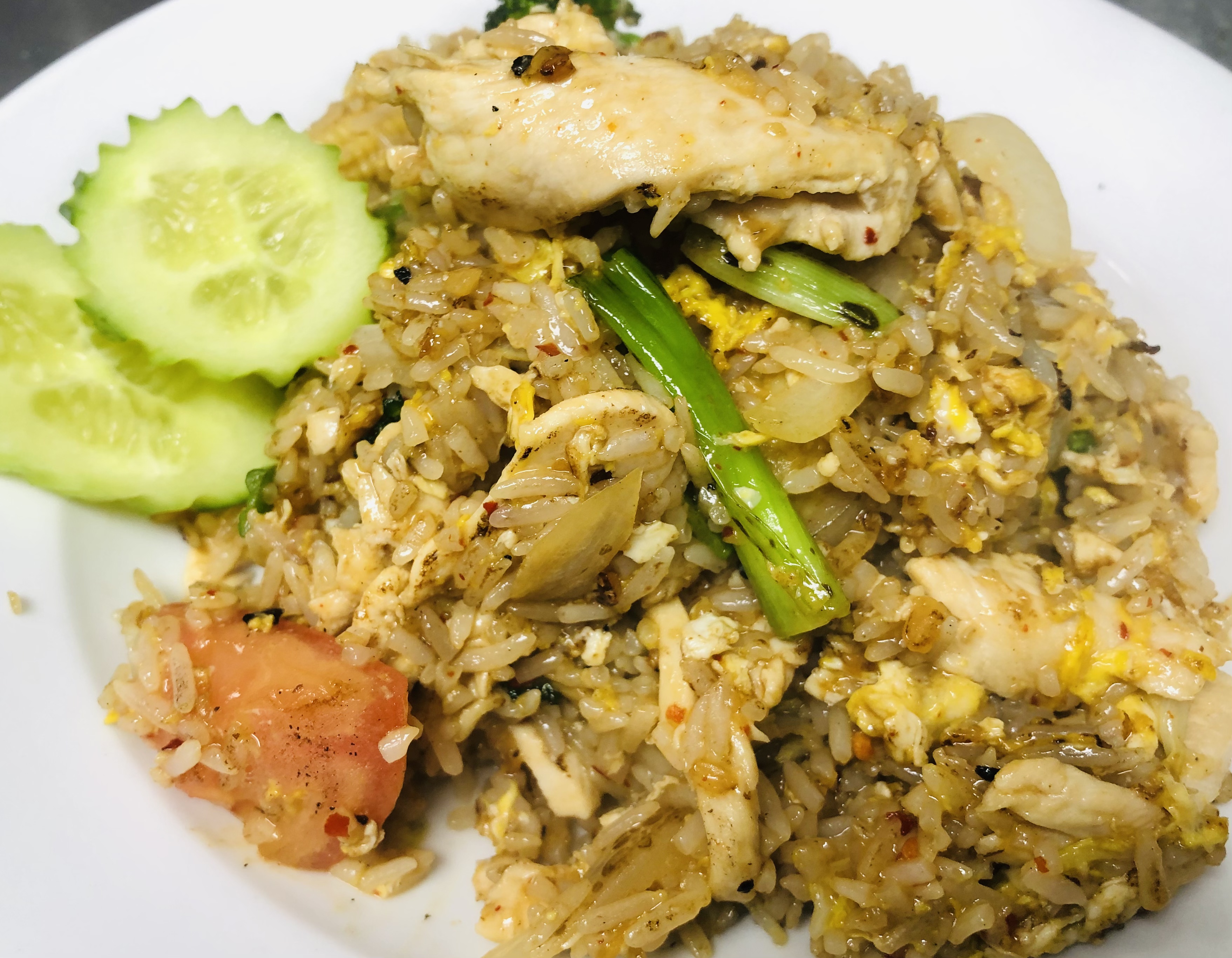 Order 63. Kao Pad(Thai Fried Rice) food online from Diamond Thai store, Somerset on bringmethat.com