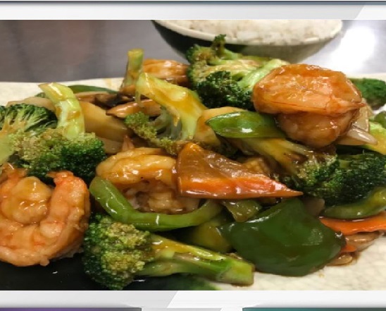 Order 70. Shrimp with Mixed Vegetable food online from Red Apple Chinese Restaurant store, Waterloo on bringmethat.com