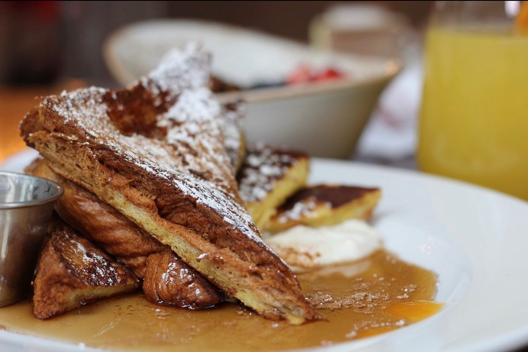 Order Plain French Toast food online from Kanela Breakfast Club store, Chicago on bringmethat.com