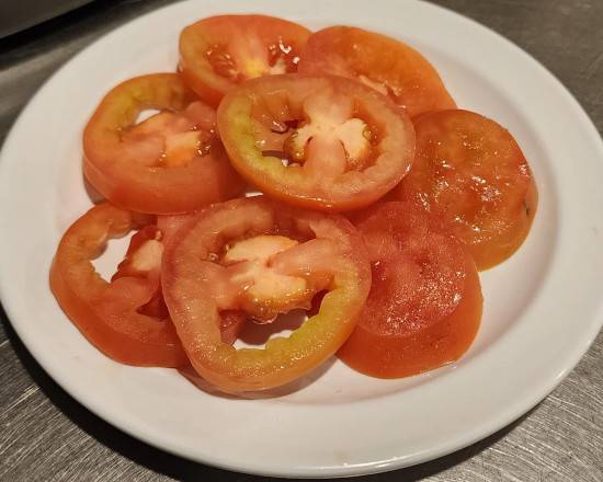 Order Sliced Tomato food online from Lou's Diner store, Las Vegas on bringmethat.com
