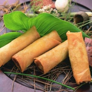 Order Vegetable Egg Roll - 4 Pieces food online from Ramen Bar store, Pittsburgh on bringmethat.com