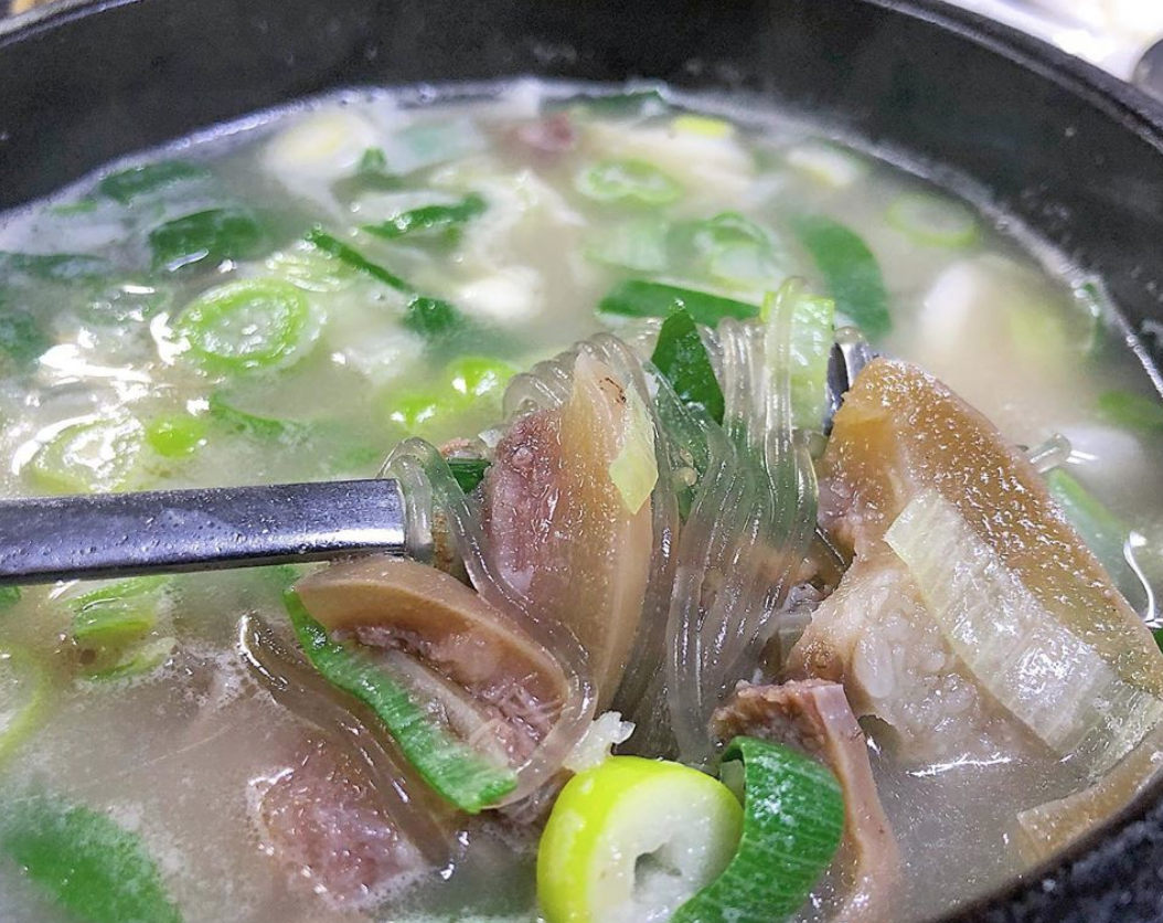 Order Ox Head Rice Soup 소머리국밥 food online from Chosun Ok store, Durham on bringmethat.com