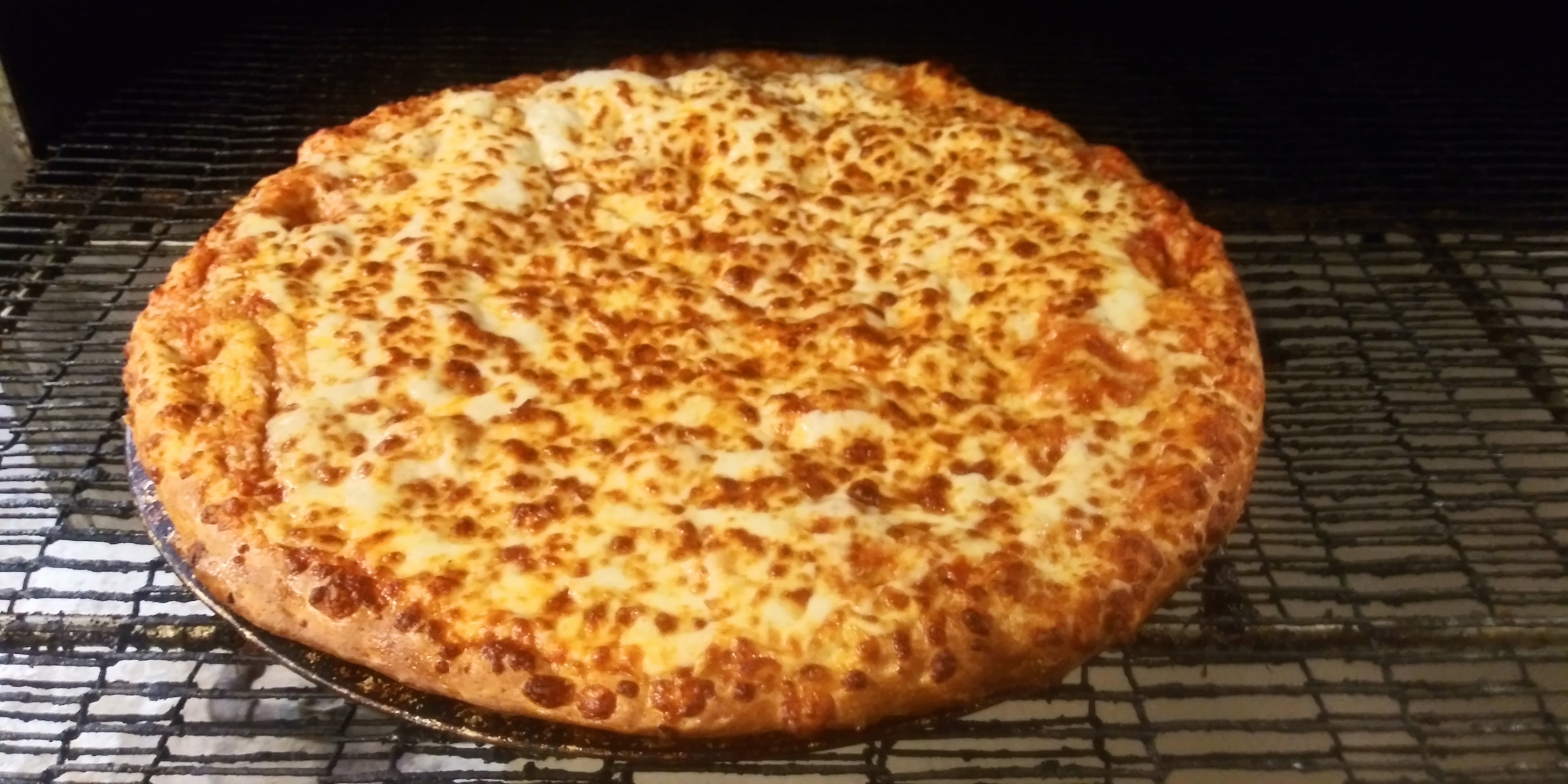 Order Four Cheese Pizza food online from Zoner Pizza, Wings & Waffles store, Warner Robins on bringmethat.com