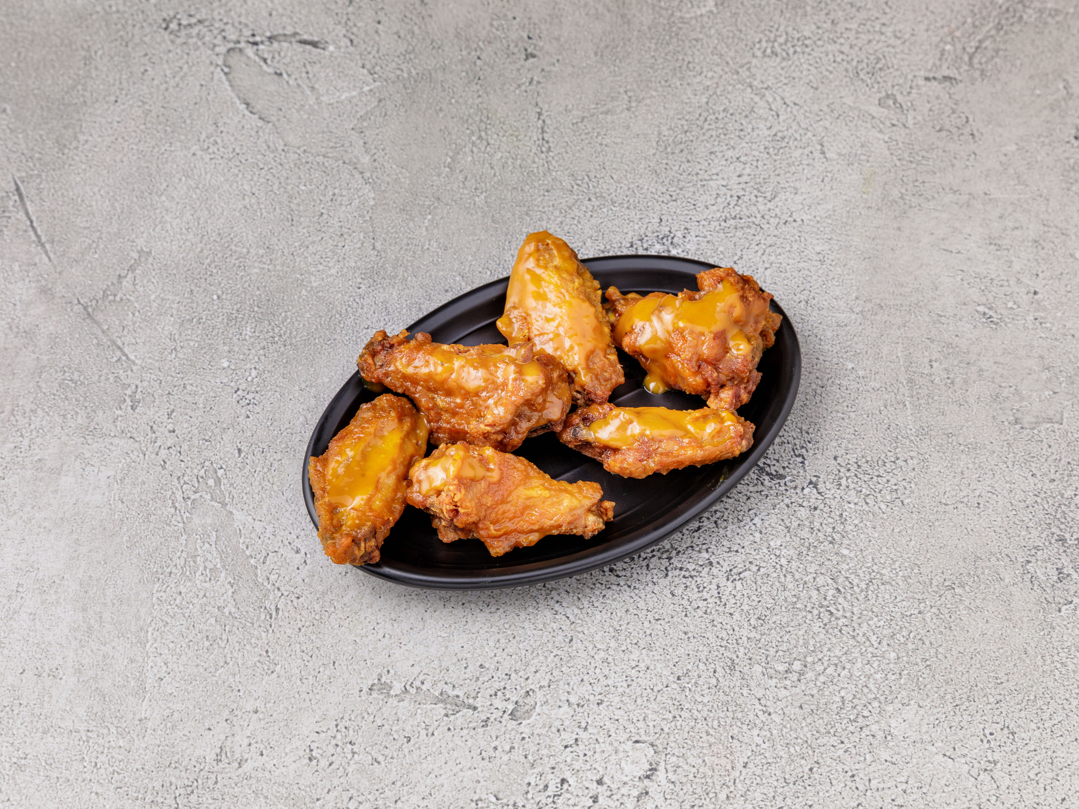 Order Jumbo Party Wings food online from Wings Things & Pizza store, Severn on bringmethat.com
