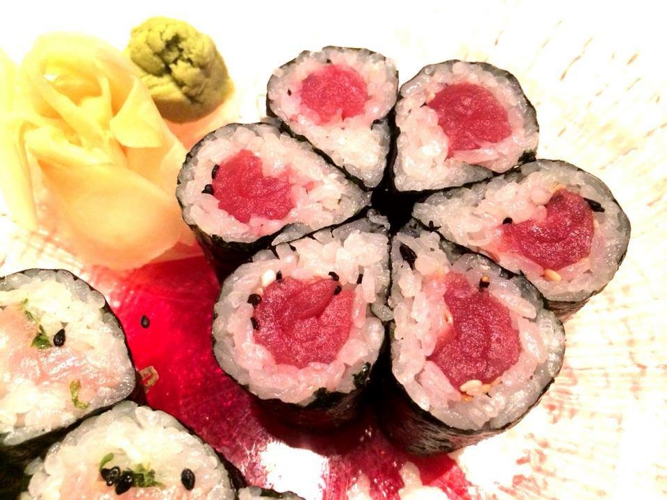 Order Tekka Maki food online from Nori Sushi store, Chicago on bringmethat.com