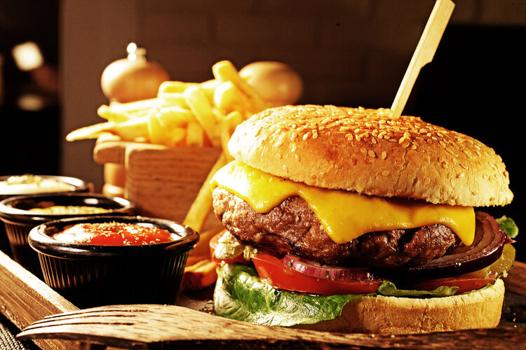Order 58. Cheeseburger food online from Sophra Grill store, New York on bringmethat.com