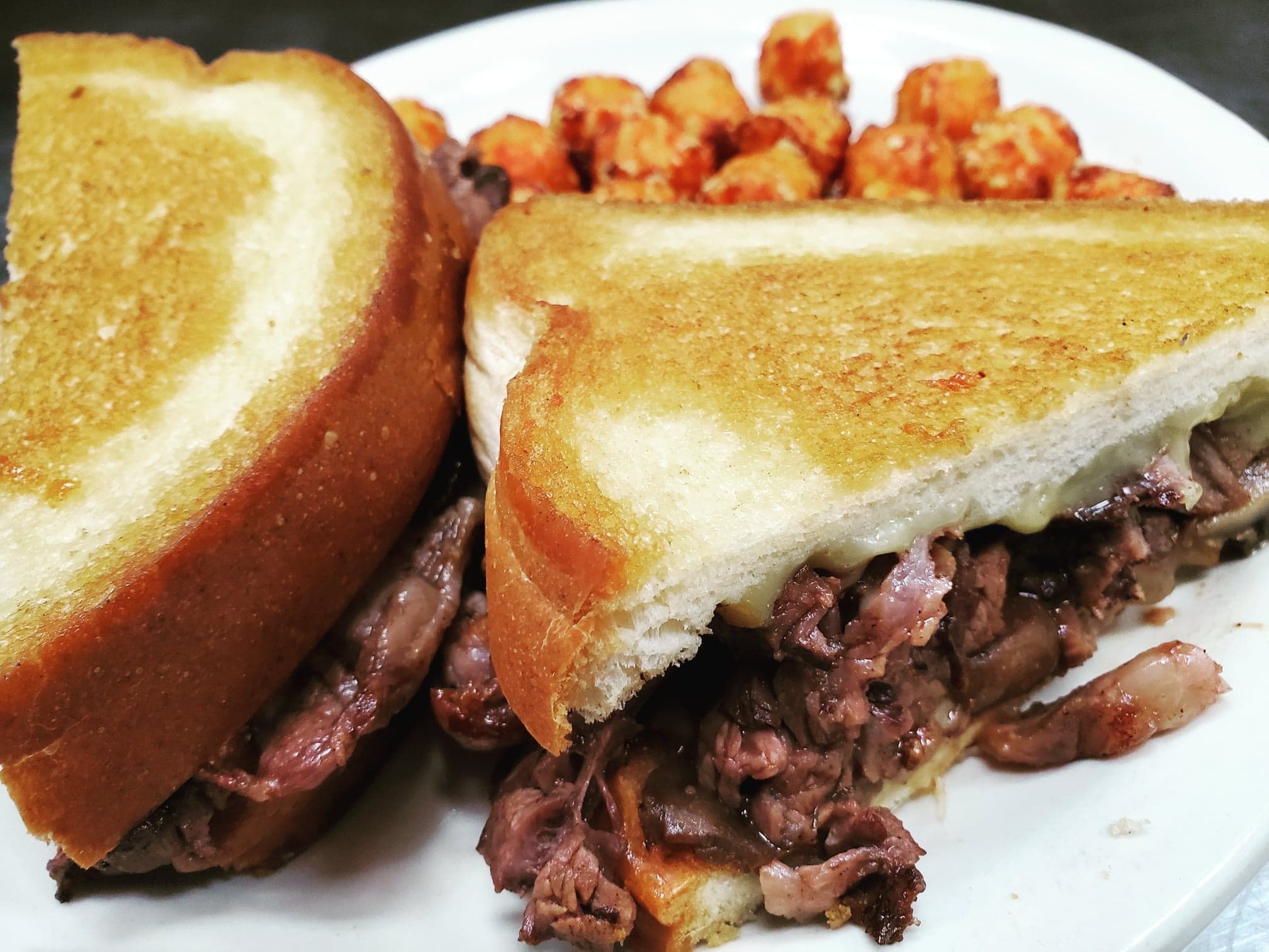 Order Damian’s Smokehouse Melt food online from Wilder's Cutting Edge Bistro store, Appleton on bringmethat.com