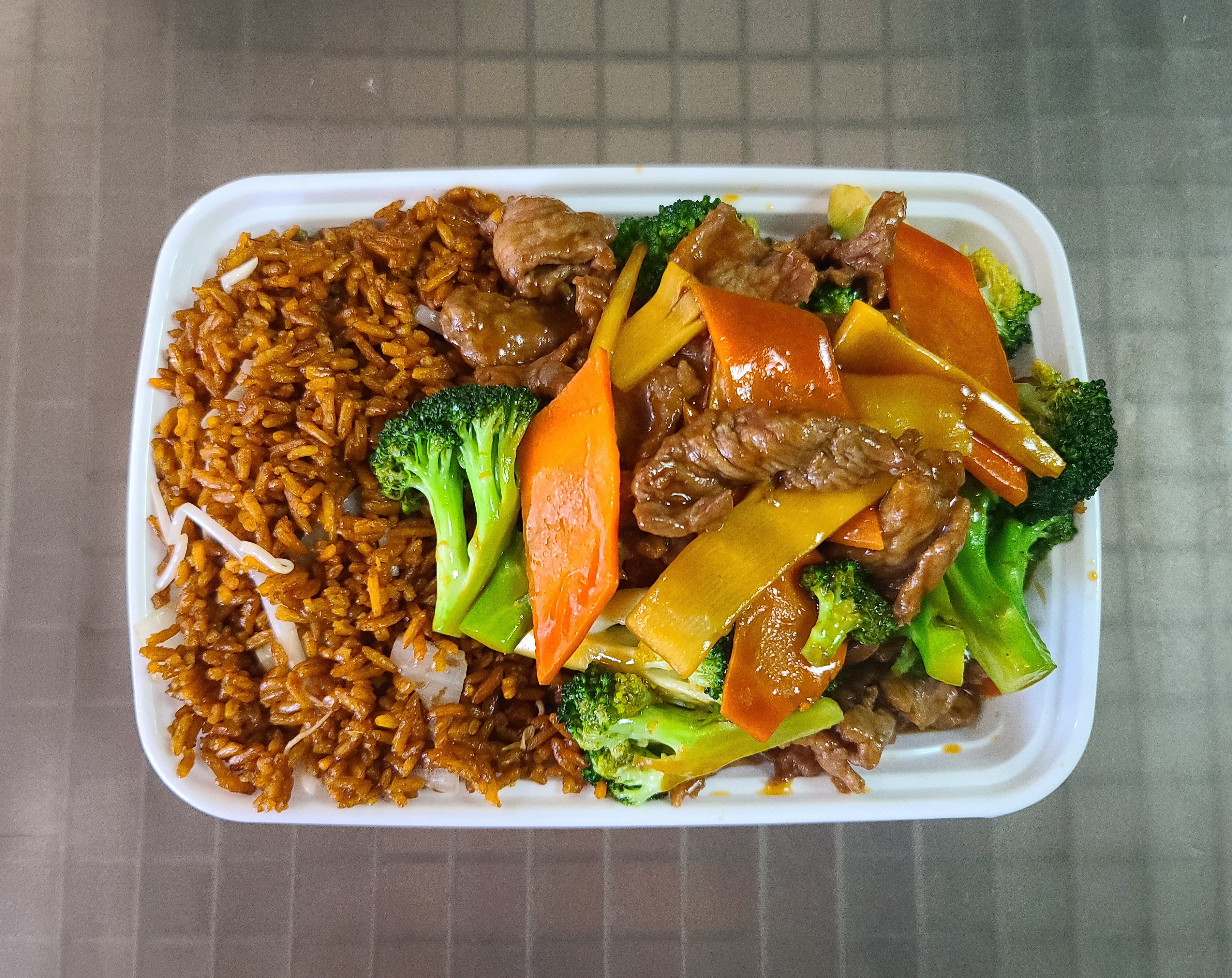Order C.Beef w. Broccoli Combo food online from China King store, Florissant on bringmethat.com
